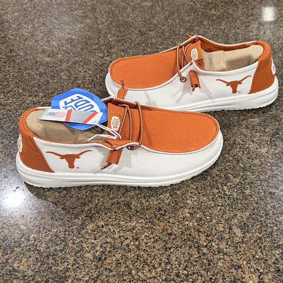Hey Dude Texas Longhorn shoes - Picture 4 of 8